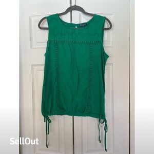 Democracy Women's Sleeveless Blouse Green Size L Decorative Hem